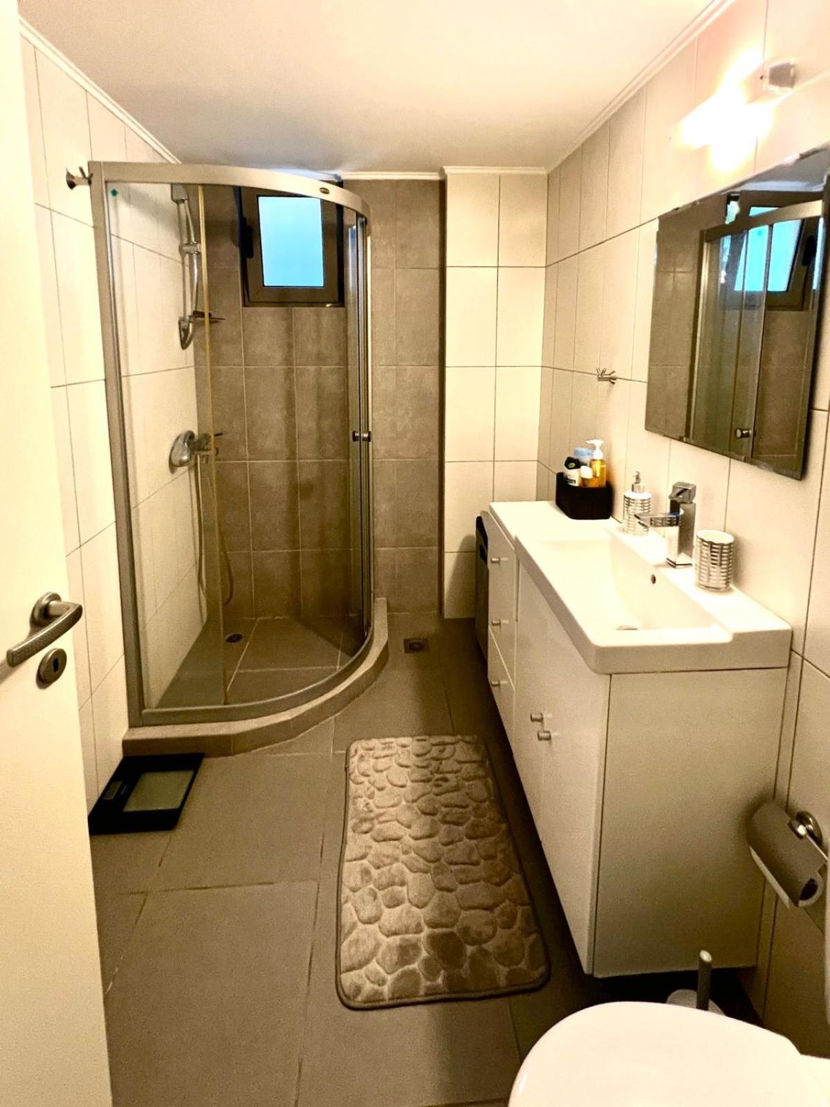 Glyfada'S Luxury Apartment أثينا المظهر الخارجي الصورة
